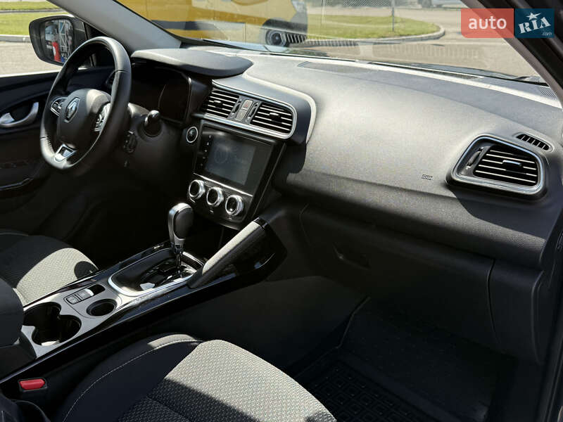 Внедорожник / Кроссовер Renault Kadjar 2019 в Дубно