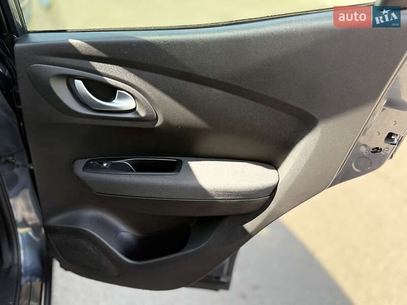 Внедорожник / Кроссовер Renault Kadjar 2019 в Дубно