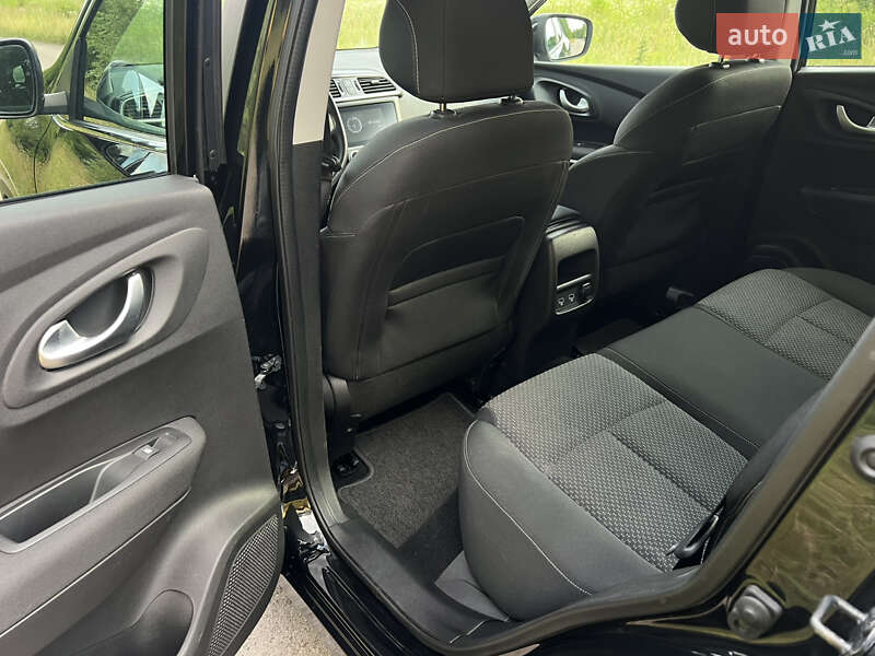 Внедорожник / Кроссовер Renault Kadjar 2019 в Ровно