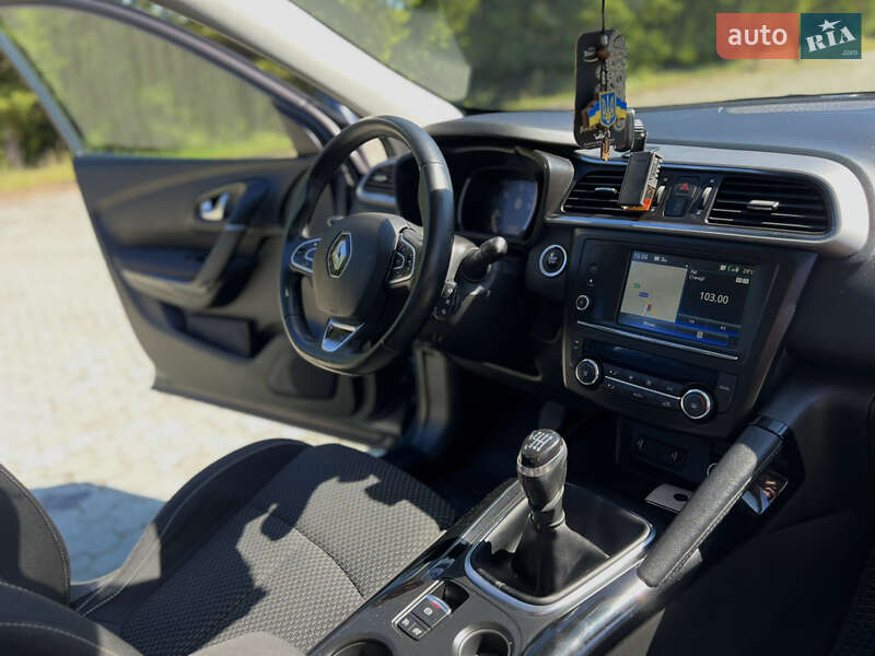 Внедорожник / Кроссовер Renault Kadjar 2017 в Дубно