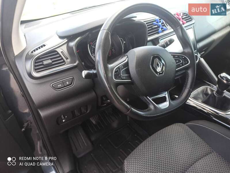 Внедорожник / Кроссовер Renault Kadjar 2020 в Ромнах фото 11 Внедорожник / Кроссовер Renault Kadjar 2020 в Ромнах