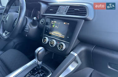 Внедорожник / Кроссовер Renault Kadjar 2019 в 