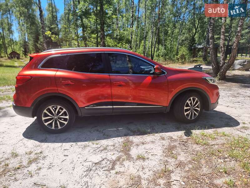 Позашляховик / Кросовер Renault Kadjar 2015 в Луцьку