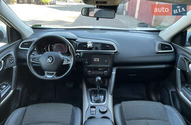 Внедорожник / Кроссовер Renault Kadjar 2015 в 