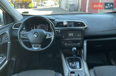 Внедорожник / Кроссовер Renault Kadjar 2015 в 