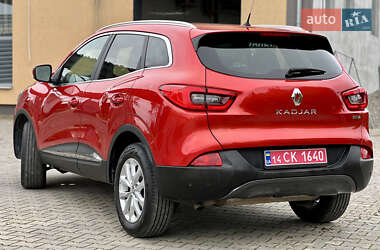 Позашляховик / Кросовер Renault Kadjar 2015 в  фото 16 Позашляховик / Кросовер Renault Kadjar 2015 в