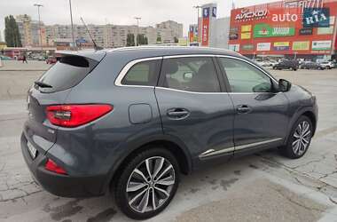 Внедорожник / Кроссовер Renault Kadjar 2017 в 