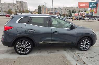 Внедорожник / Кроссовер Renault Kadjar 2017 в 