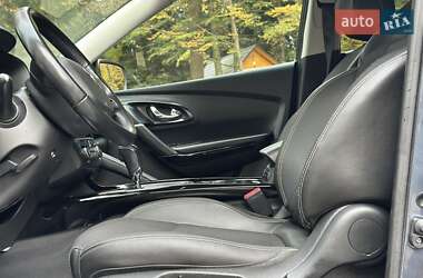 Внедорожник / Кроссовер Renault Kadjar 2016 в 