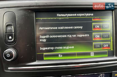 Внедорожник / Кроссовер Renault Kadjar 2015 в 