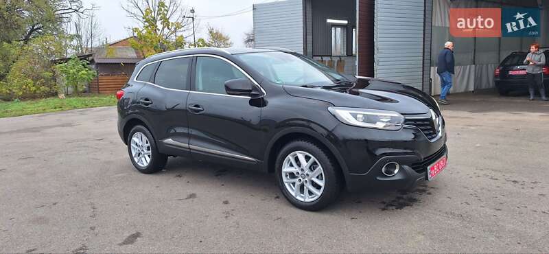 Внедорожник / Кроссовер Renault Kadjar 2016 в Новоархангельске