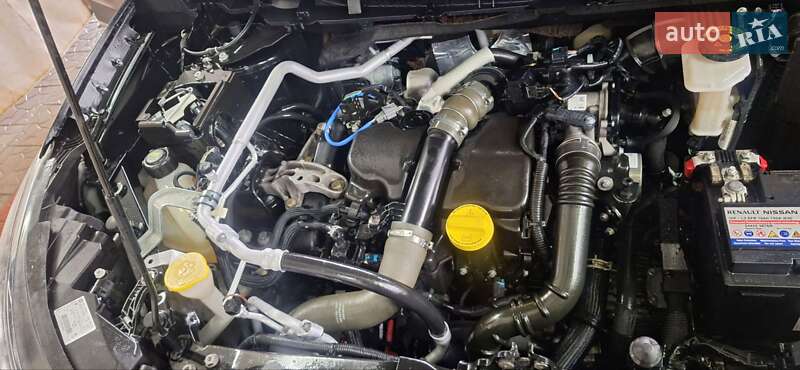 Внедорожник / Кроссовер Renault Kadjar 2016 в Новоархангельске