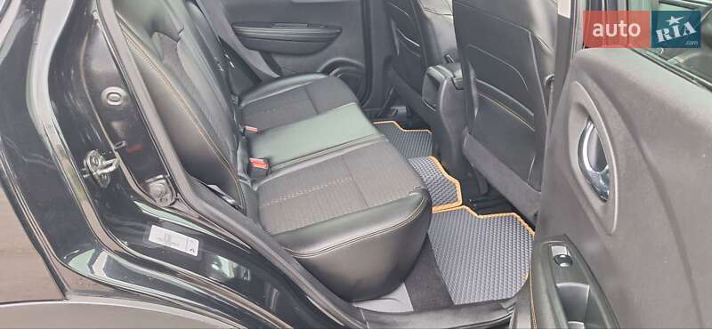 Внедорожник / Кроссовер Renault Kadjar 2016 в Новоархангельске