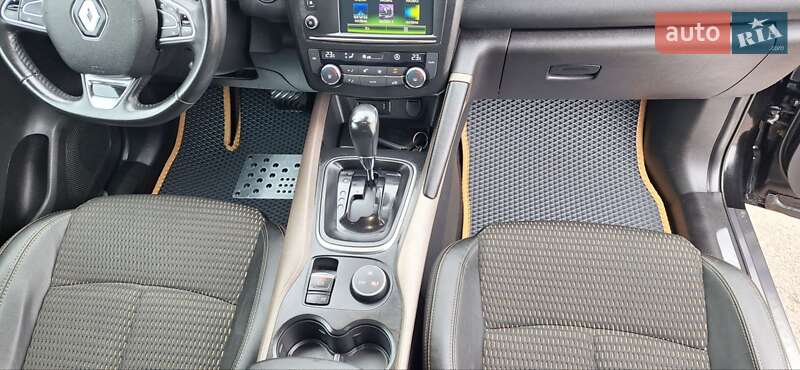 Внедорожник / Кроссовер Renault Kadjar 2016 в Новоархангельске