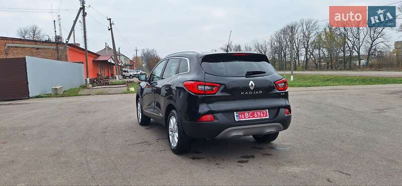 Внедорожник / Кроссовер Renault Kadjar 2016 в Новоархангельске