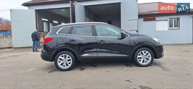 Внедорожник / Кроссовер Renault Kadjar 2016 в Новоархангельске