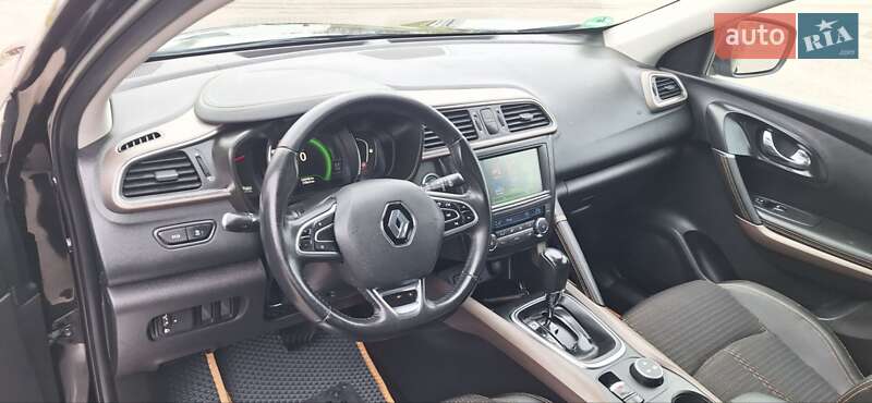 Внедорожник / Кроссовер Renault Kadjar 2016 в Новоархангельске