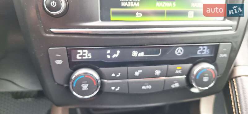 Внедорожник / Кроссовер Renault Kadjar 2016 в Новоархангельске