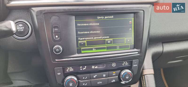 Внедорожник / Кроссовер Renault Kadjar 2016 в Новоархангельске