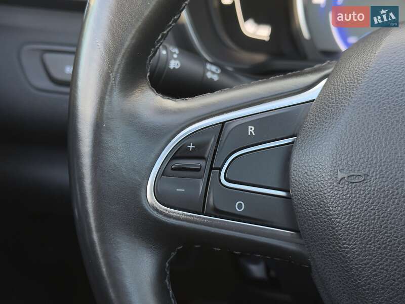 Внедорожник / Кроссовер Renault Kadjar 2017 в Львове