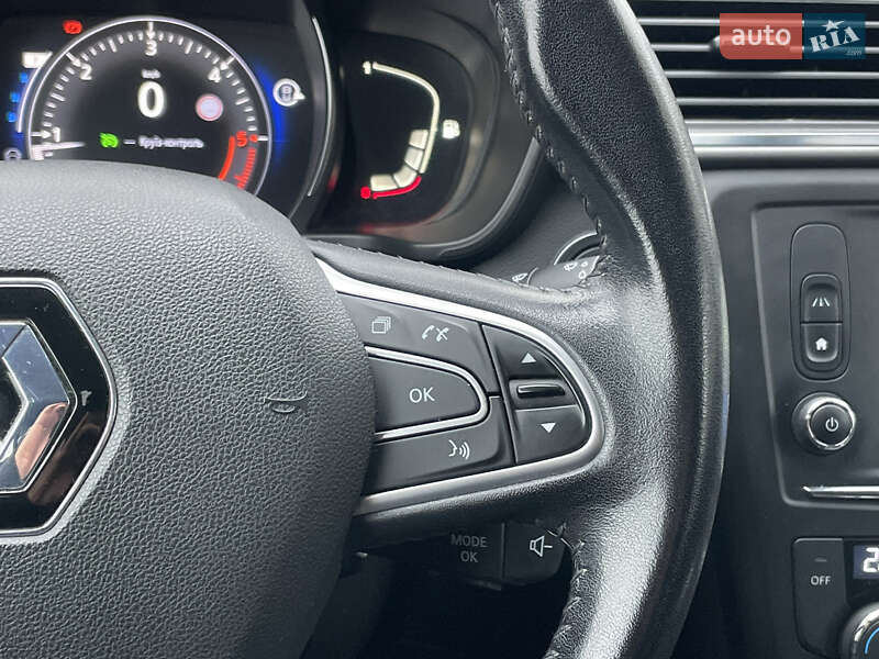 Внедорожник / Кроссовер Renault Kadjar 2017 в Киеве