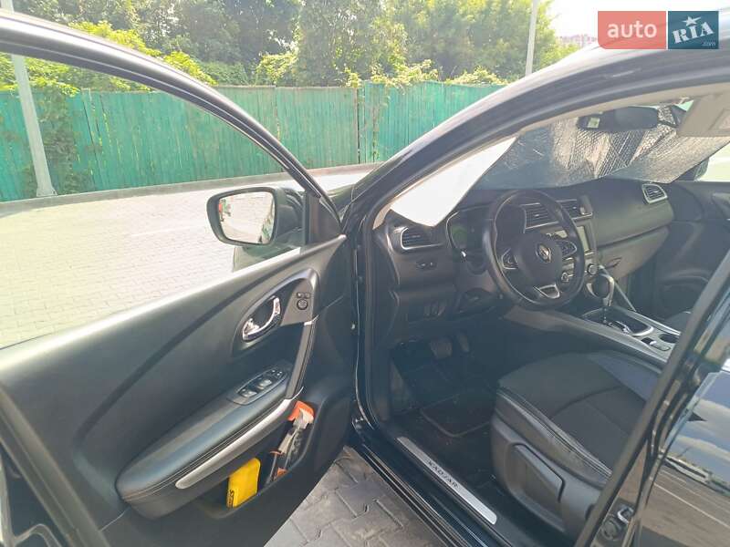 Внедорожник / Кроссовер Renault Kadjar 2017 в Вишневом фото 6 Внедорожник / Кроссовер Renault Kadjar 2017 в Вишневом