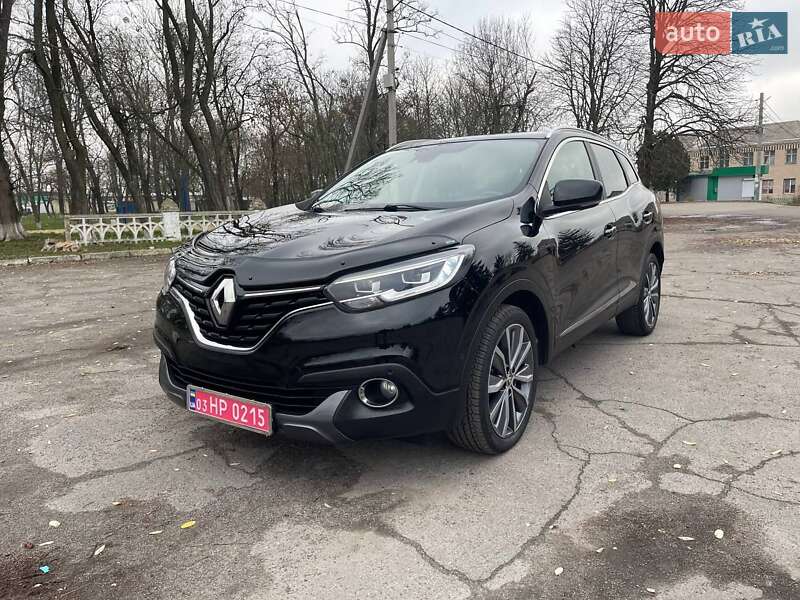 Внедорожник / Кроссовер Renault Kadjar 2016 в Новоархангельске