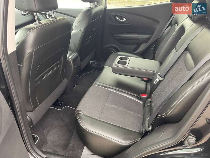 Внедорожник / Кроссовер Renault Kadjar 2016 в Новоархангельске