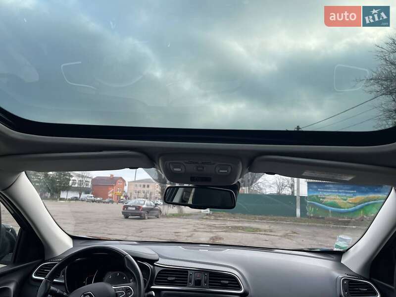 Внедорожник / Кроссовер Renault Kadjar 2016 в Новоархангельске