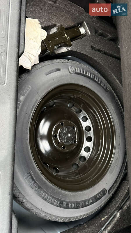 Позашляховик / Кросовер Renault Kadjar 2016 в Києві фото 45 Позашляховик / Кросовер Renault Kadjar 2016 в Києві