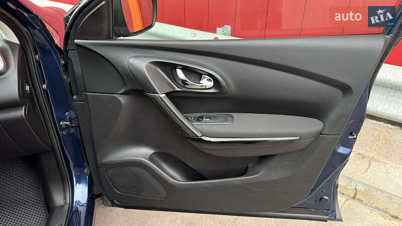 Позашляховик / Кросовер Renault Kadjar 2016 в Києві фото 53 Позашляховик / Кросовер Renault Kadjar 2016 в Києві