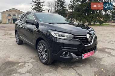 Внедорожник / Кроссовер Renault Kadjar 2016 в Новоархангельске