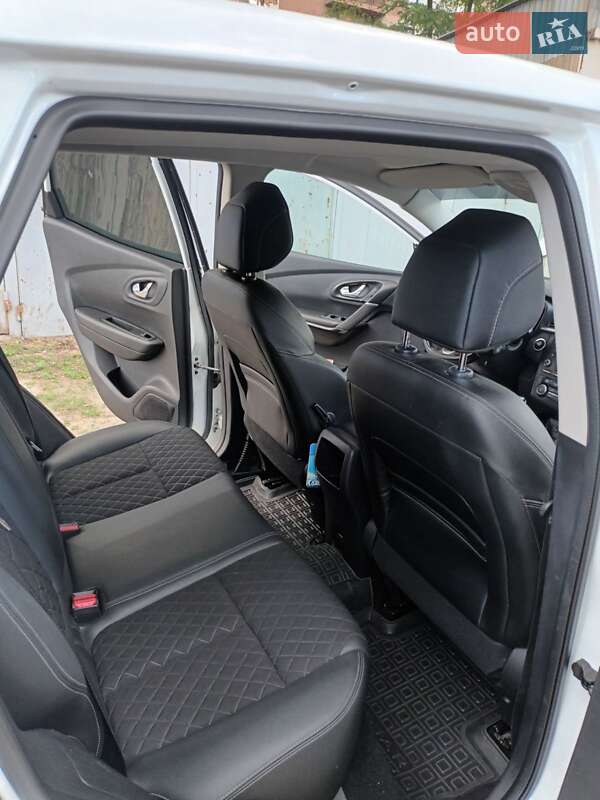 Внедорожник / Кроссовер Renault Kadjar 2016 в Киеве фото 15 Внедорожник / Кроссовер Renault Kadjar 2016 в Киеве
