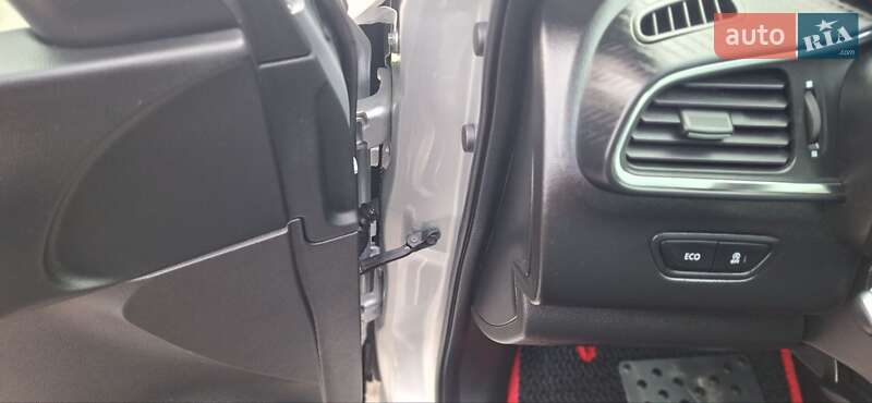 Внедорожник / Кроссовер Renault Kadjar 2017 в Новоархангельске фото 121 Внедорожник / Кроссовер Renault Kadjar 2017 в Новоархангельске