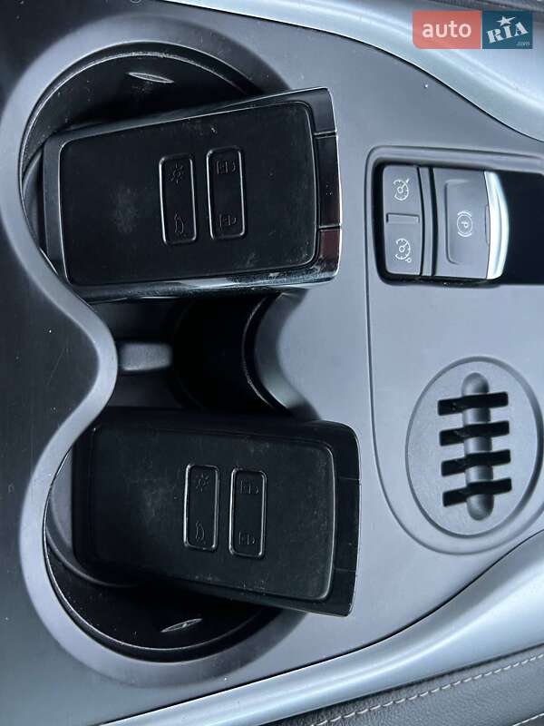 Внедорожник / Кроссовер Renault Kadjar 2015 в Баре