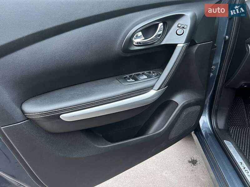 Внедорожник / Кроссовер Renault Kadjar 2015 в Калиновке