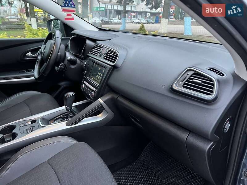 Внедорожник / Кроссовер Renault Kadjar 2015 в Калиновке