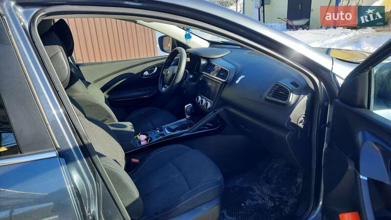 Внедорожник / Кроссовер Renault Kadjar 2020 в Первомайске