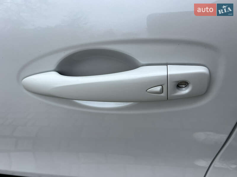 Внедорожник / Кроссовер Renault Kadjar 2015 в Самборе фото 90 Внедорожник / Кроссовер Renault Kadjar 2015 в Самборе