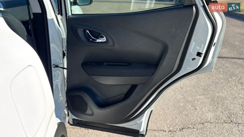 Внедорожник / Кроссовер Renault Kadjar 2017 в Млинове