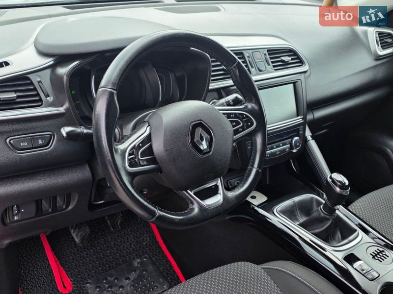 Позашляховик / Кросовер Renault Kadjar 2016 в Новоархангельську