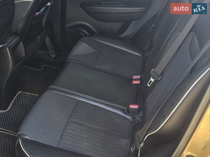 Внедорожник / Кроссовер Renault Kadjar 2017 в Киеве фото 10 Внедорожник / Кроссовер Renault Kadjar 2017 в Киеве