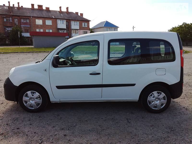 Renault Kangoo 2010 року