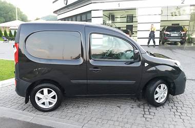 Вантажопасажирський фургон Renault Kangoo 2010 в 