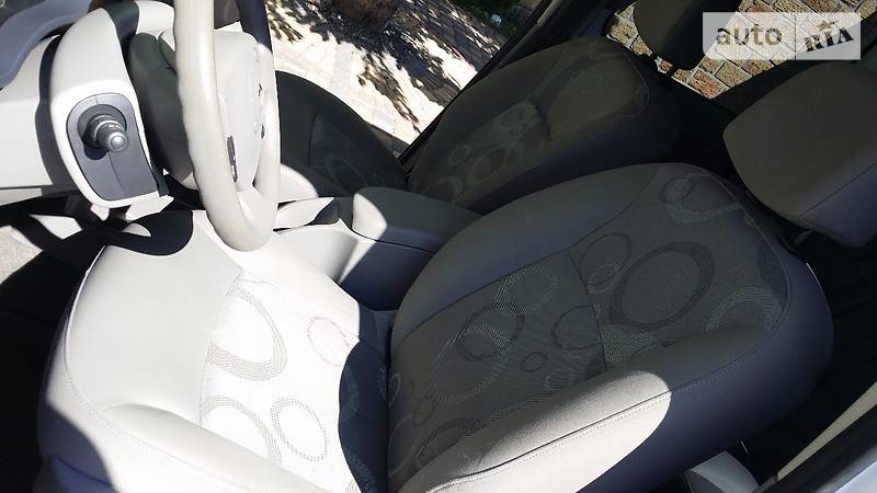 Грузопассажирский фургон Renault Kangoo 2010 в Луцке