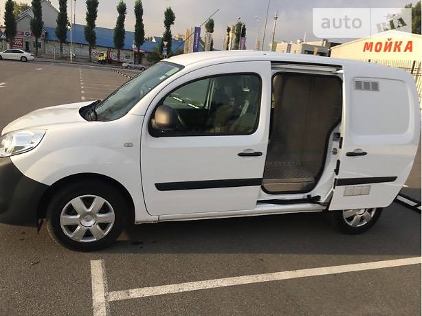 Грузопассажирский фургон Renault Kangoo 2014 в Киеве