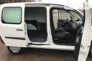 Грузопассажирский фургон Renault Kangoo 2015 в Луцке