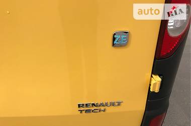 Грузопассажирский фургон Renault Kangoo 2012 в 