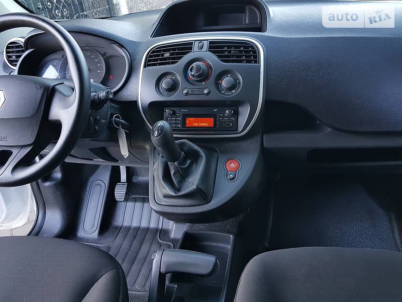 Вантажопасажирський фургон Renault Kangoo 2015 в Одесі