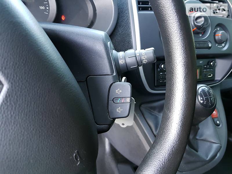 Вантажопасажирський фургон Renault Kangoo 2015 в Одесі